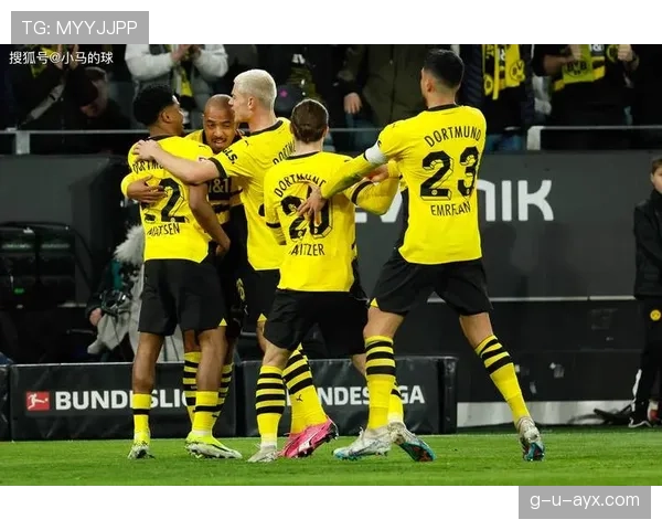 多特蒙德在紧张对决中保持强大竞争力,精彩进球助力胜利走势清晰 多特蒙德在紧张对决中保持强大竞争力,精彩进球助力胜利走势清晰