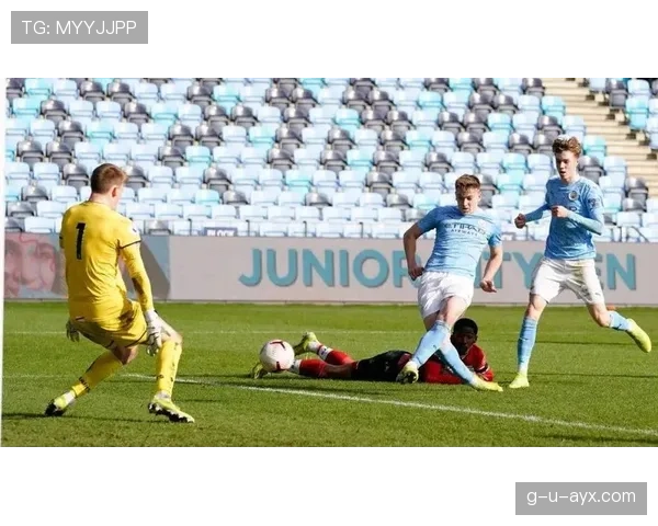 帕尔默 vs 德布劳内:创造力与进攻组织能力差距在哪 帕尔默 vs 德布劳内:创造力与进攻组织能力差距在哪